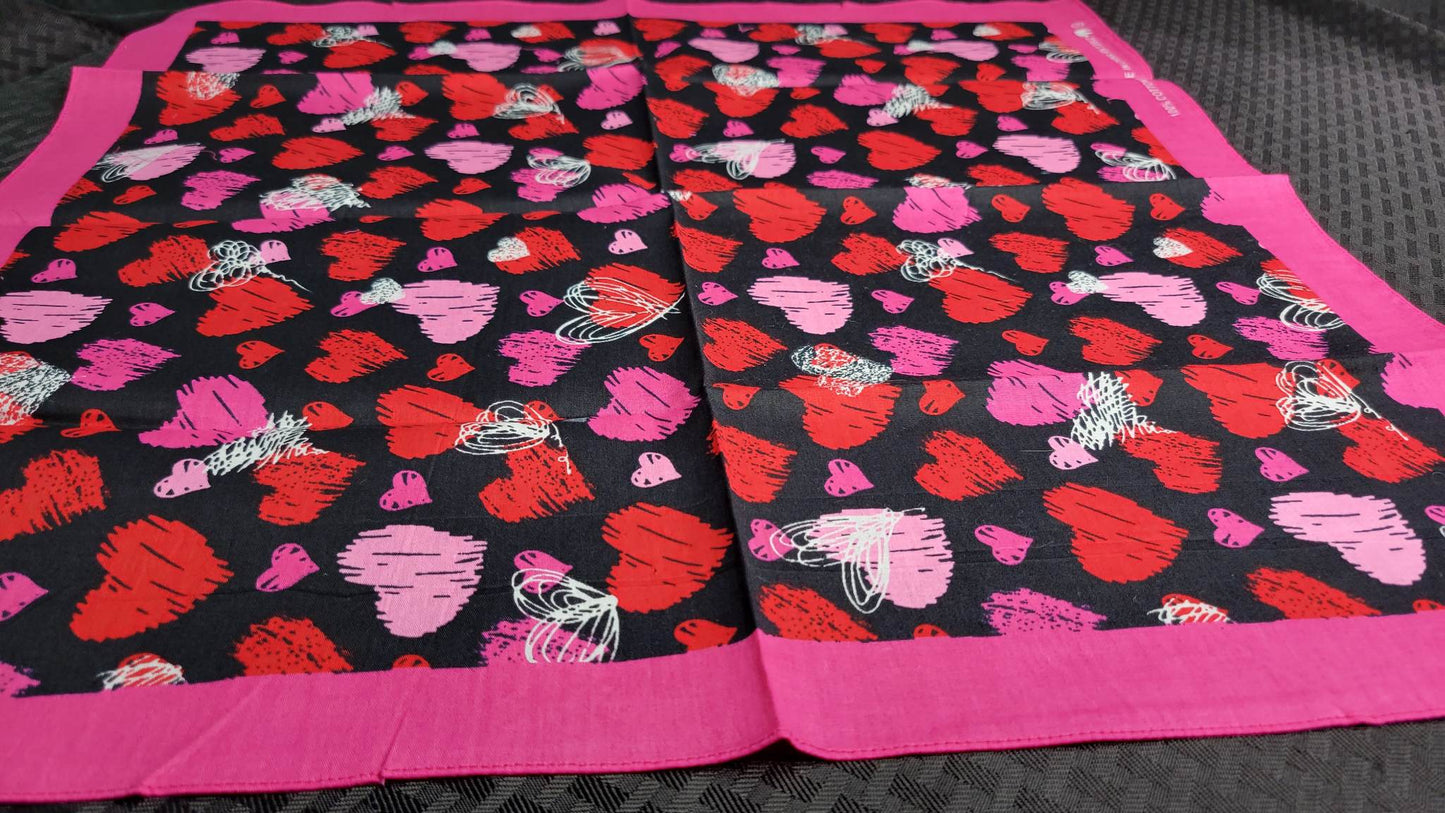 Plain Hearts on Black Bandana (Sku8487)