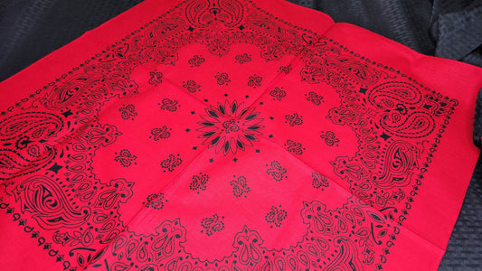 Plain Large Red and Black Bandana (Sku8511)