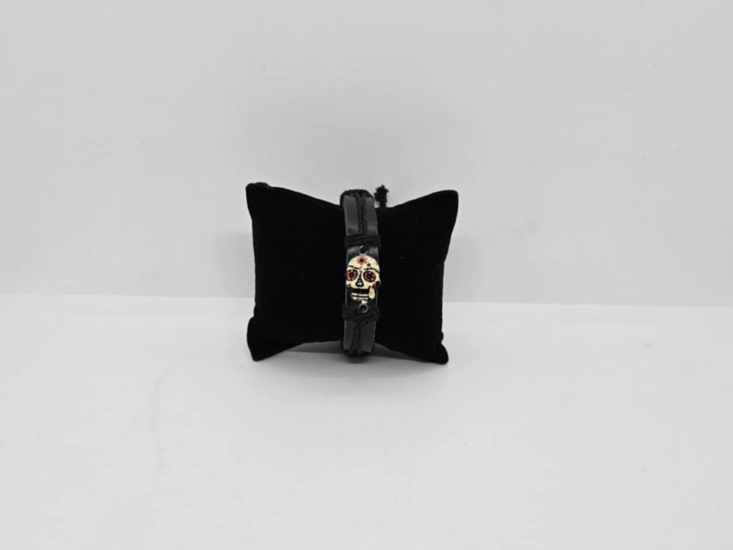 Leather Sugar Skull Bracelet (Sku8941)