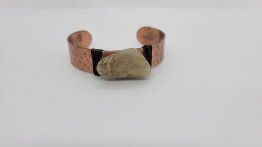 Banjara Hammered Stone Cuff Bracelet with Stone (sku8970m)