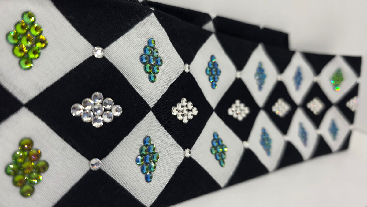 Black and White Checker Bandana with Vitrail and Diamond Clear Austrian Crystals (E60158)
