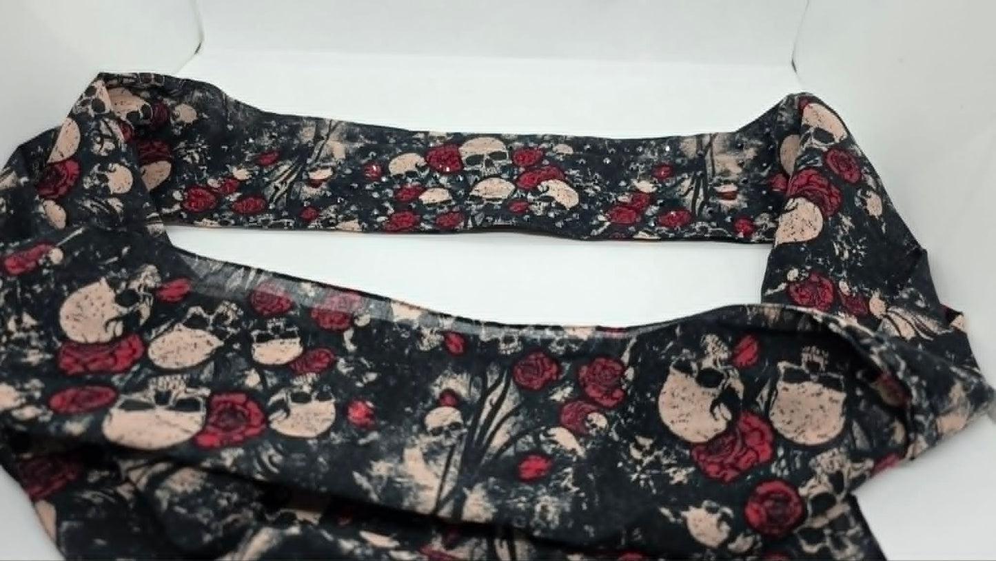 Long Skull and Roses Strip with Red and Black Austrian Crystals (LS30010)