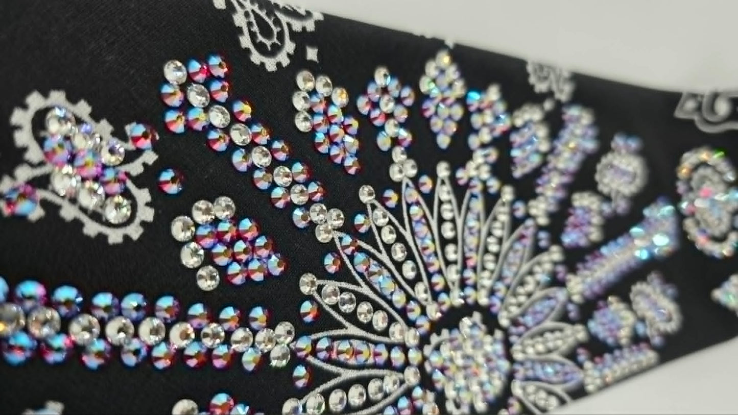 Super LeeAnnette Black Paisley Bandana with Red Shimmer and Diamond Clear Austrian Crystals (S48172)