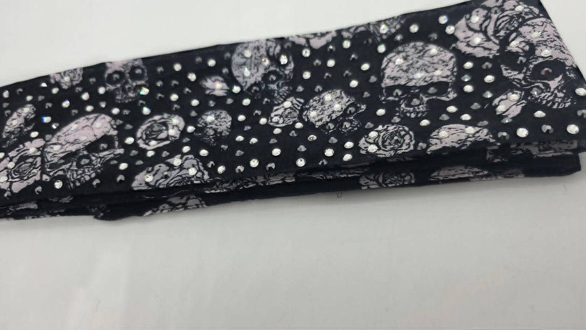 Long Skull and Roses Strip with Black and Clear Austrian Crystals (LS30011)