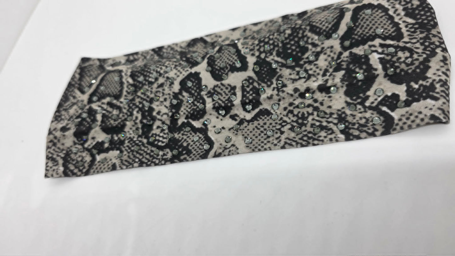 Stretchy Headband Snake Print with Black Crystals (Sku5482)