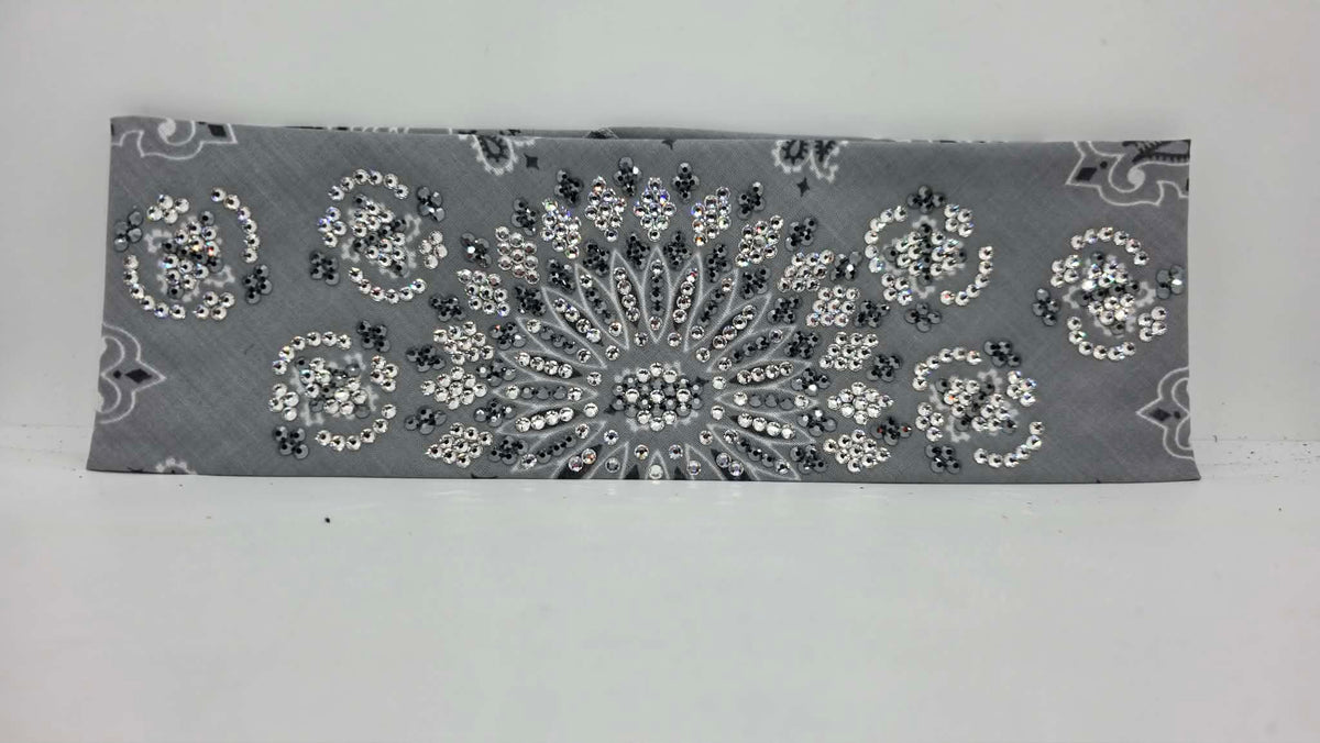 Super LeeAnnette Silver Paisley Bandana with Black and Diamond Clear Austrian Crystals (S48190)