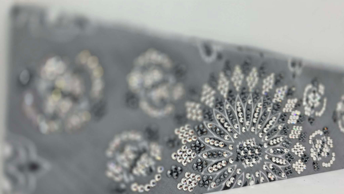 Super LeeAnnette Silver Paisley Bandana with Black and Diamond Clear Austrian Crystals (S48190)