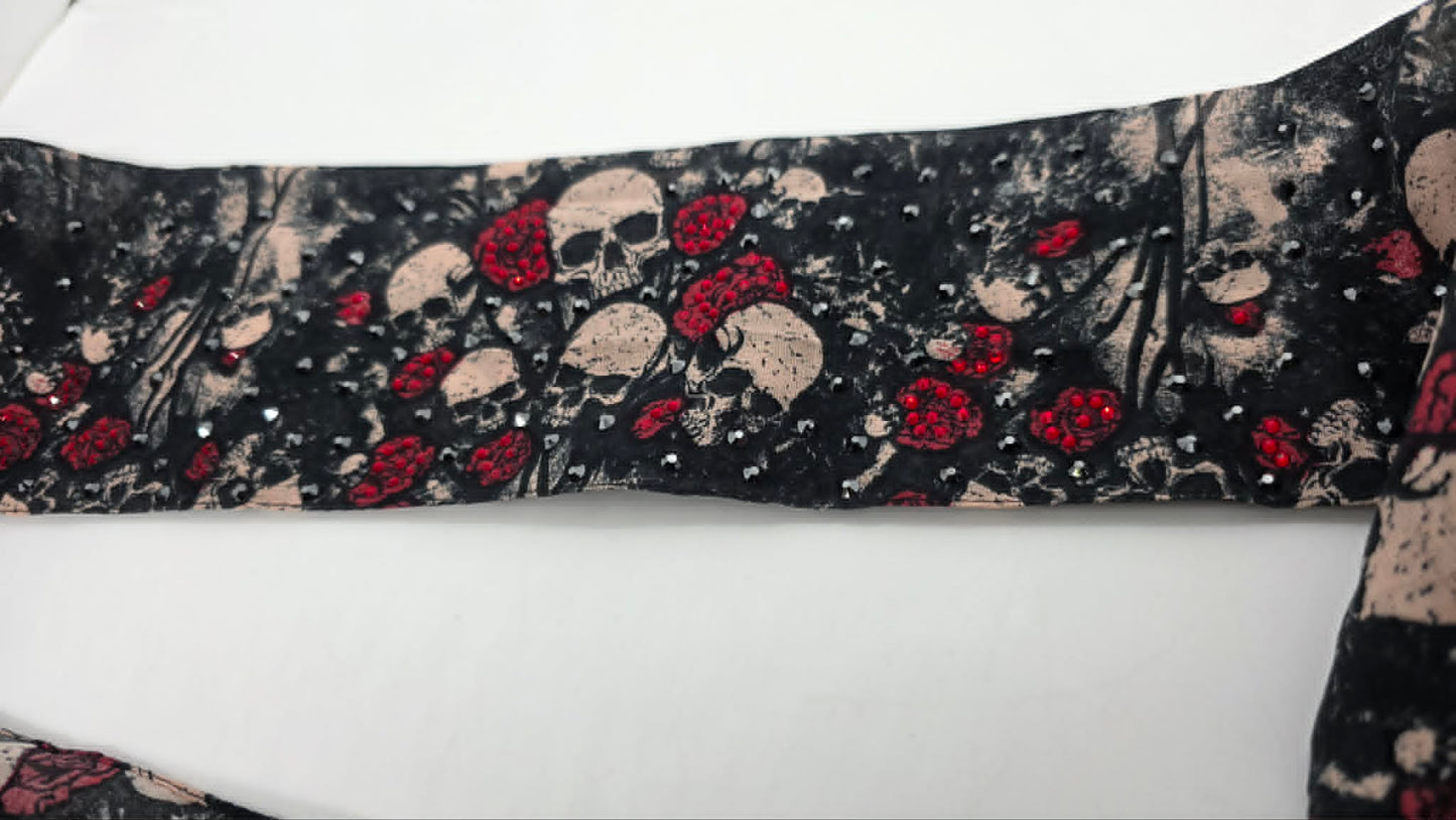 Long Skull and Roses Strip with Red and Black Austrian Crystals (LS30010)