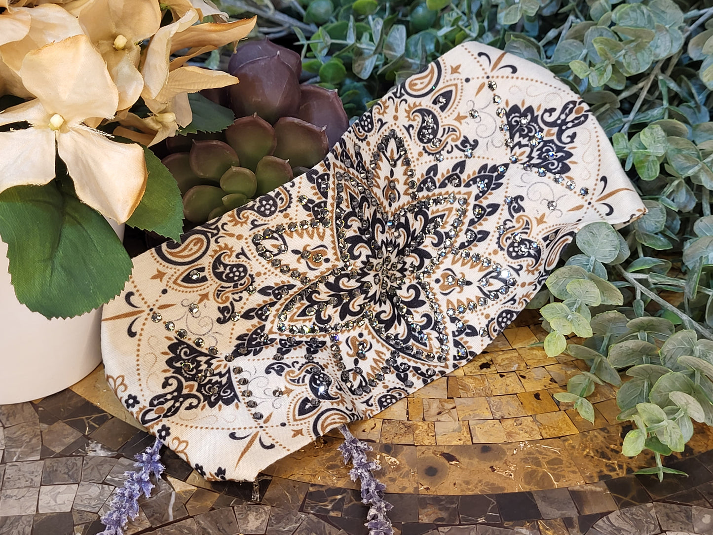 Stretchy Headband Cream and Black Star with Black Diamond Crystals (Sku5268)