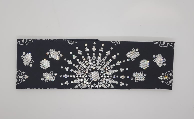 LeeAnnette Black Paisley with Diamond Clear Swarovski Crystals (Sku4360)