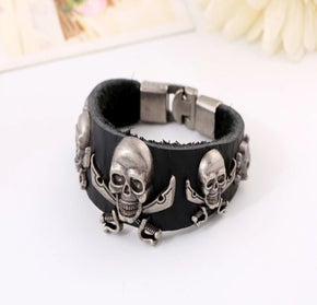 UNISEX Soft Black Leather Pirate Skulls Bracelet (sku8318)